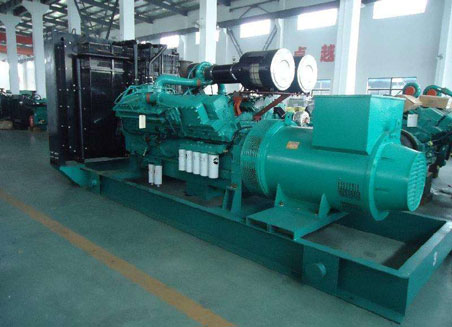 都昌800kw康明斯柴油发电机组图片 都昌800kw康明斯柴油发电机组图片